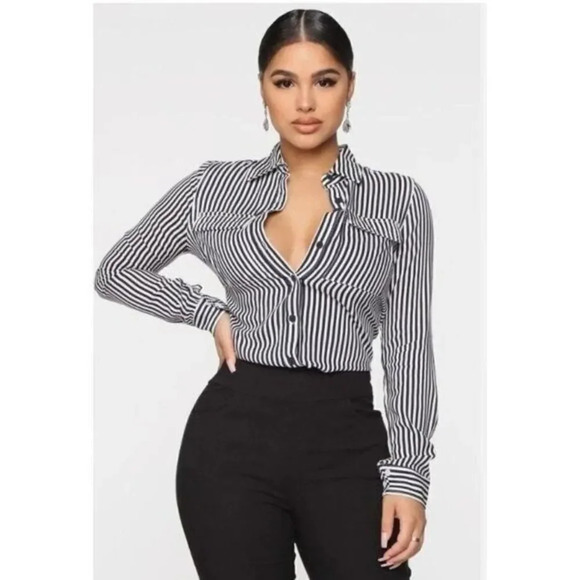 Fashion Nova You Better Work Navy Blue & White Long Sleeve Button Down S - Picture 1 of 4